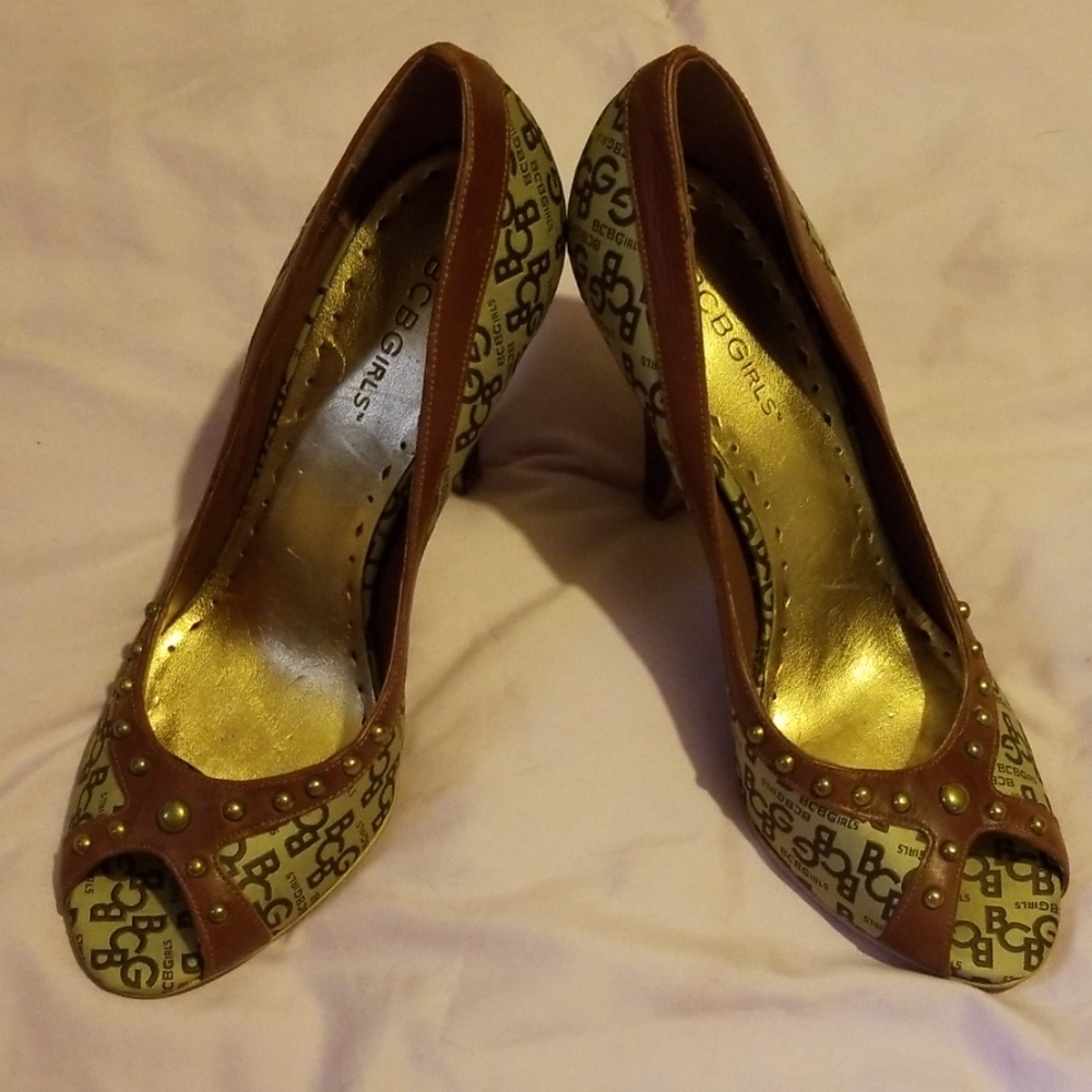 BCBGIRLS high heels